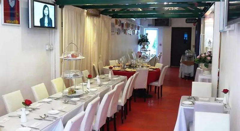 Bridal Tea House Hotel Tai Kok Tsui - Li Tak St Kowloon  3*, Kowloon (Hong Kong)