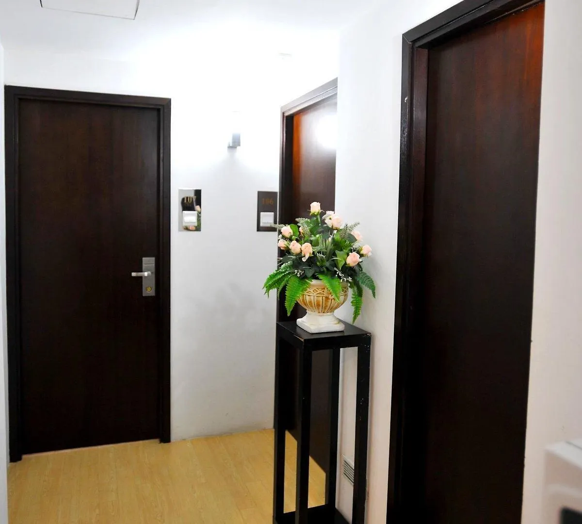 Bridal Tea House Hotel Tai Kok Tsui - Li Tak St Kowloon  Kowloon (Hong Kong)